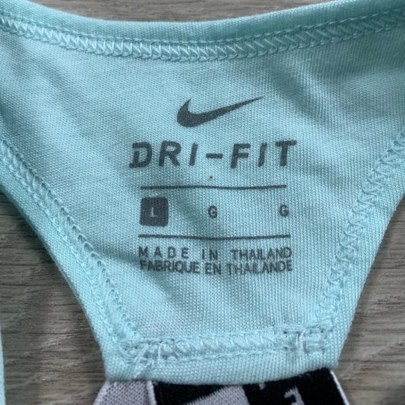 Nike Dri-Fit Checkered Teal Elastic Tank Top - Picture 7 of 13
